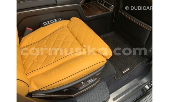 Acheter Import Voiture Lexus LX Noir à Import - Dubai, Harare Acheter Import Voiture Lexus LX Noir à Import - Dubai, Harare