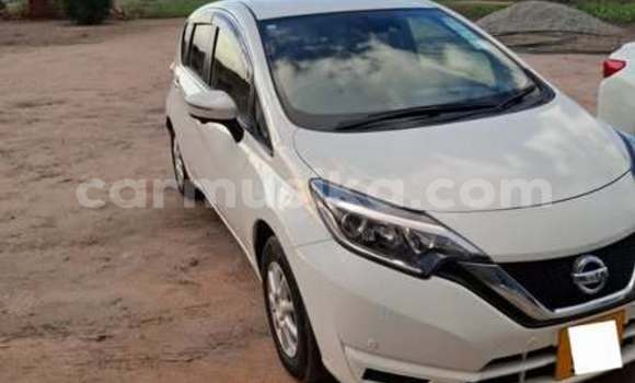 Tenga Tsaru Nissan Note Zvimwe Mota in Harare in Harare Tenga Tsaru Nissan Note Zvimwe Mota in Harare in Harare