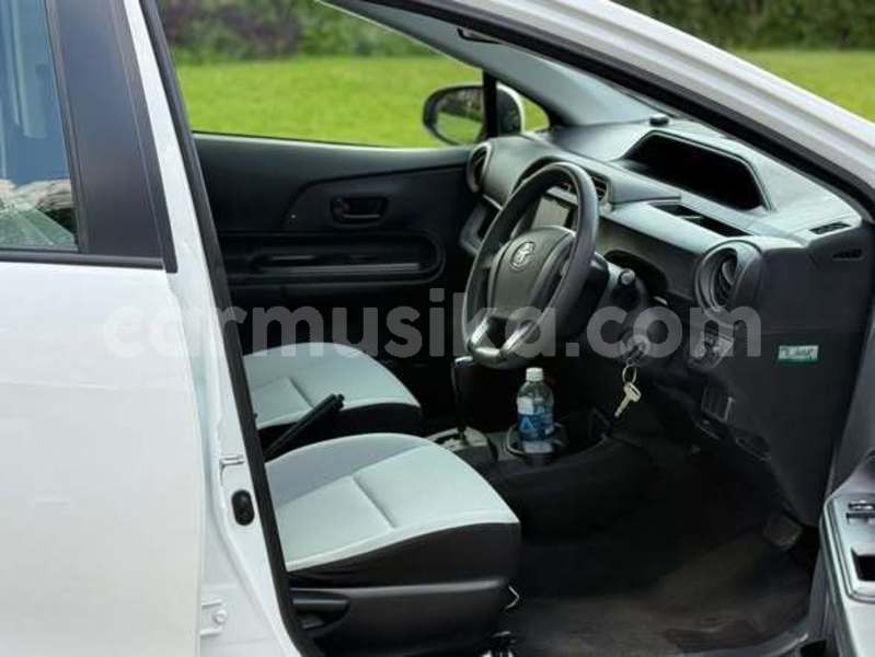 Big with watermark toyota aqua harare harare 37484