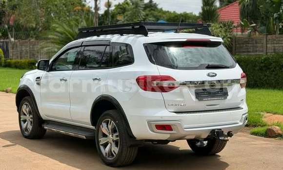Tenga Tsaru Toyota Fortuner Zvimwe Mota in Harare in Harare Tenga Tsaru Toyota Fortuner Zvimwe Mota in Harare in Harare
