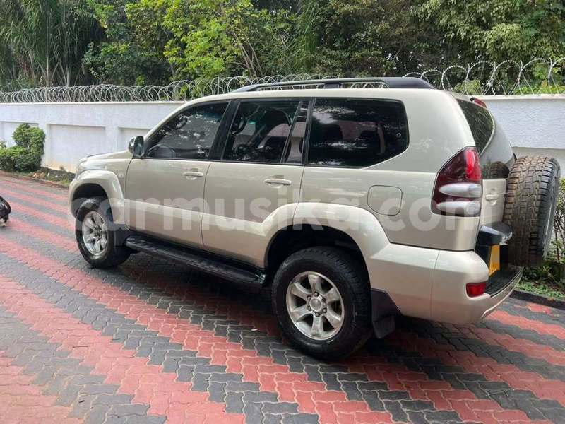 Big with watermark toyota prado harare harare 37500