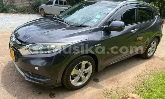 Buy Used Honda Vezel Black Car in Harare in Harare Buy Used Honda Vezel Black Car in Harare in Harare