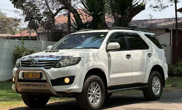 Buy Used Toyota Fortuner White Car in Harare in Harare Buy Used Toyota Fortuner White Car in Harare in Harare