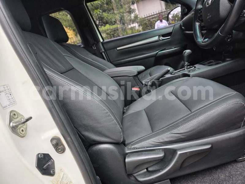 Big with watermark toyota hilux harare harare 37522