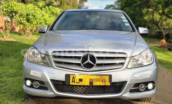 Nunua Ilio tumika Mercedes‒Benz C–Class Nyingine Gari ndani ya Harare nchini Harare Nunua Ilio tumika Mercedes‒Benz C–Class Nyingine Gari ndani ya Harare nchini Harare