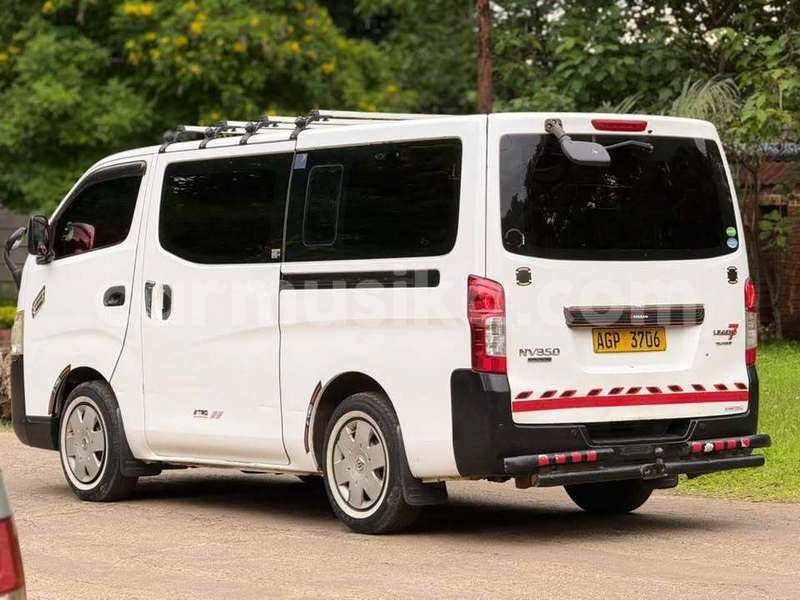 Big with watermark nissan caravan harare harare 37533