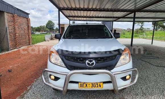 Buy Used Mazda BT-50 White Car in Harare in Harare Buy Used Mazda BT-50 White Car in Harare in Harare