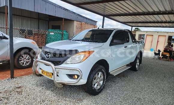 Buy Used Mazda BT-50 White Car in Harare in Harare Buy Used Mazda BT-50 White Car in Harare in Harare