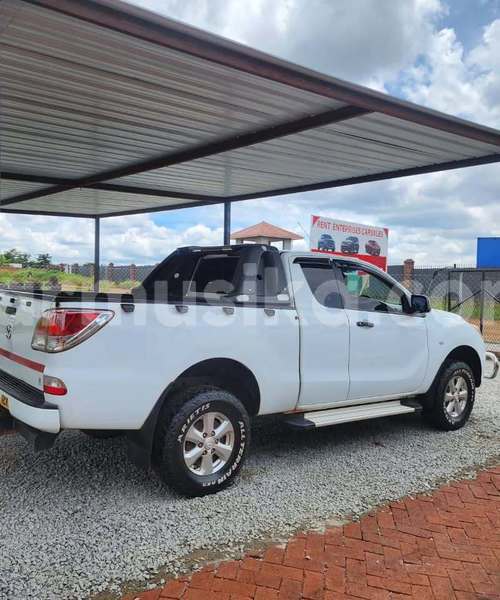 Big with watermark mazda bt 50 harare harare 37539