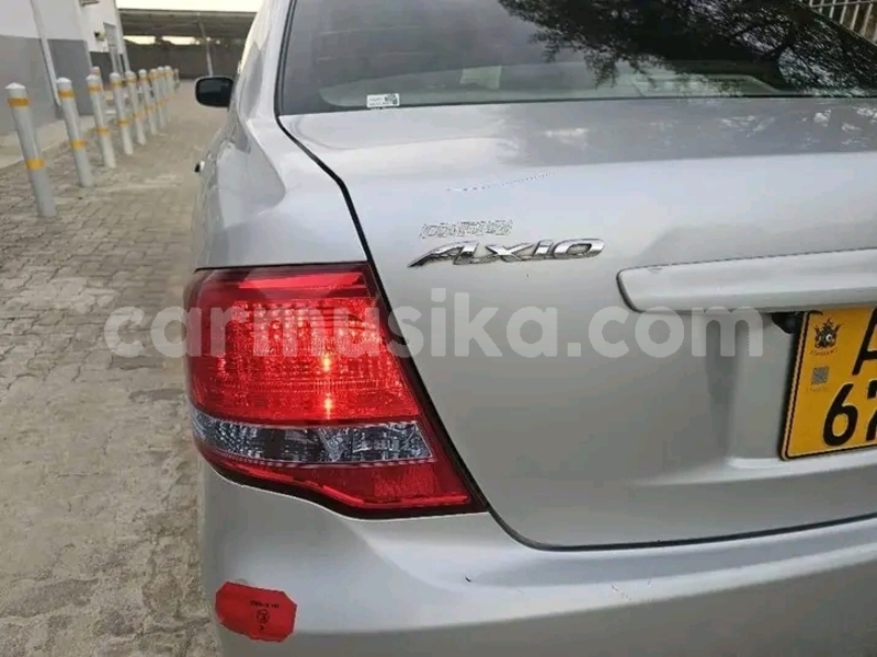 Big with watermark toyota axio harare borrowdale 37541