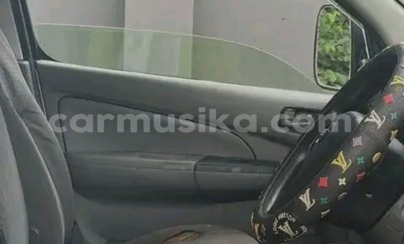 Buy Used Nissan Nv350 White Car in Bulawayo in Bulawayo Buy Used Nissan Nv350 White Car in Bulawayo in Bulawayo