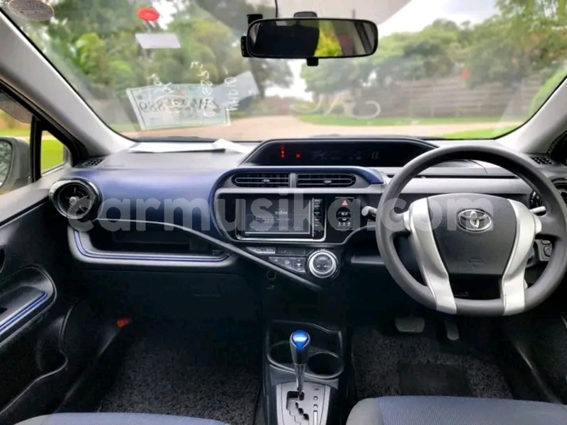 Big with watermark toyota aqua bulawayo bulawayo 37551