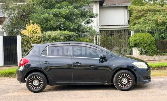 Buy Used Toyota Auris Black Car in Bulawayo in Bulawayo Buy Used Toyota Auris Black Car in Bulawayo in Bulawayo