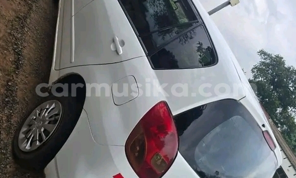 Buy Used Toyota Spacio White Car in Bulawayo in Bulawayo Buy Used Toyota Spacio White Car in Bulawayo in Bulawayo