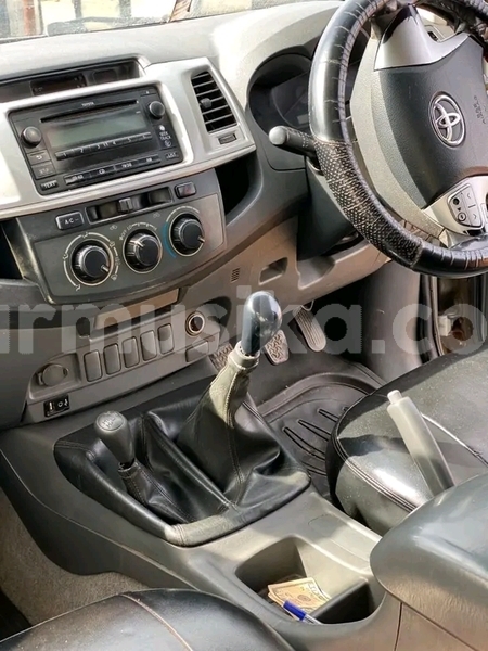 Big with watermark toyota hilux bulawayo bulawayo 37569