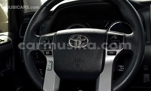 Acheter Import Utilitaire Toyota HiAce Autre à Import - Dubai, Harare Acheter Import Utilitaire Toyota HiAce Autre à Import - Dubai, Harare