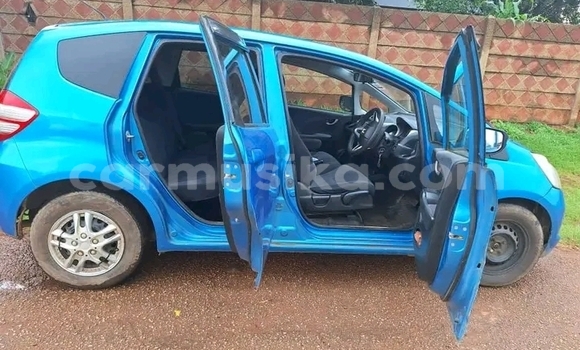 Buy Used Honda Fit Blue Car in Bulawayo in Bulawayo Buy Used Honda Fit Blue Car in Bulawayo in Bulawayo