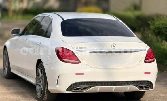 Buy Used Mercedes-Benz CLS250 White Car in Bulawayo in Bulawayo Buy Used Mercedes-Benz CLS250 White Car in Bulawayo in Bulawayo