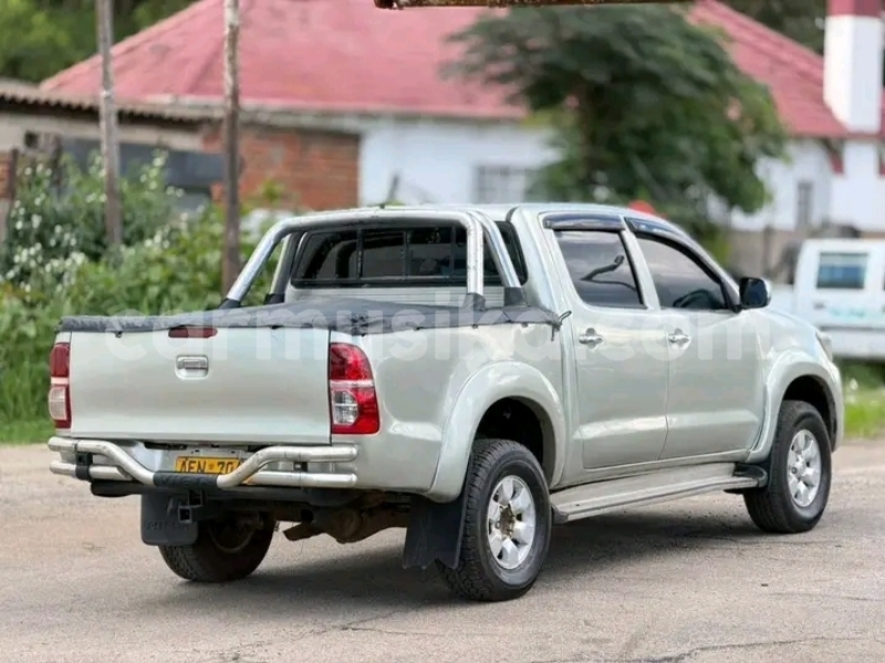 Big with watermark toyota hilux bulawayo bulawayo 37594