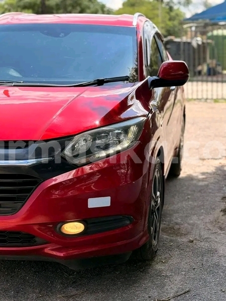 Big with watermark honda vezel bulawayo bulawayo 37602
