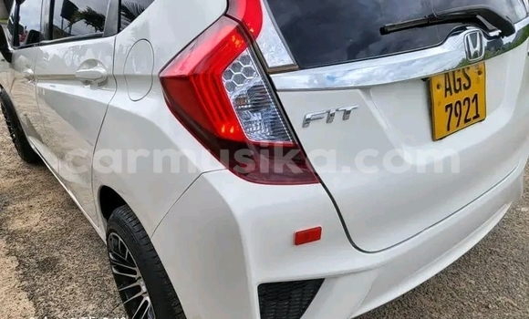 Buy Used Honda Fit White Car in Borrowdale in Harare Buy Used Honda Fit White Car in Borrowdale in Harare