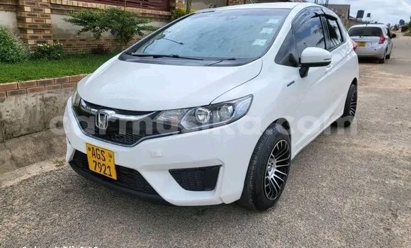 Buy Used Honda Fit White Car in Borrowdale in Harare Buy Used Honda Fit White Car in Borrowdale in Harare