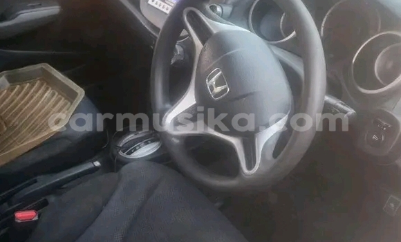 Buy Used Honda Fit Silver Car in Bulawayo in Bulawayo Buy Used Honda Fit Silver Car in Bulawayo in Bulawayo