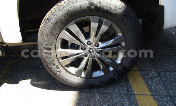 Tenga Tsaru Mercedes‒Benz X-klasse Concept Chena Mota in Beitbridge in Matabeleland South Tenga Tsaru Mercedes‒Benz X-klasse Concept Chena Mota in Beitbridge in Matabeleland South