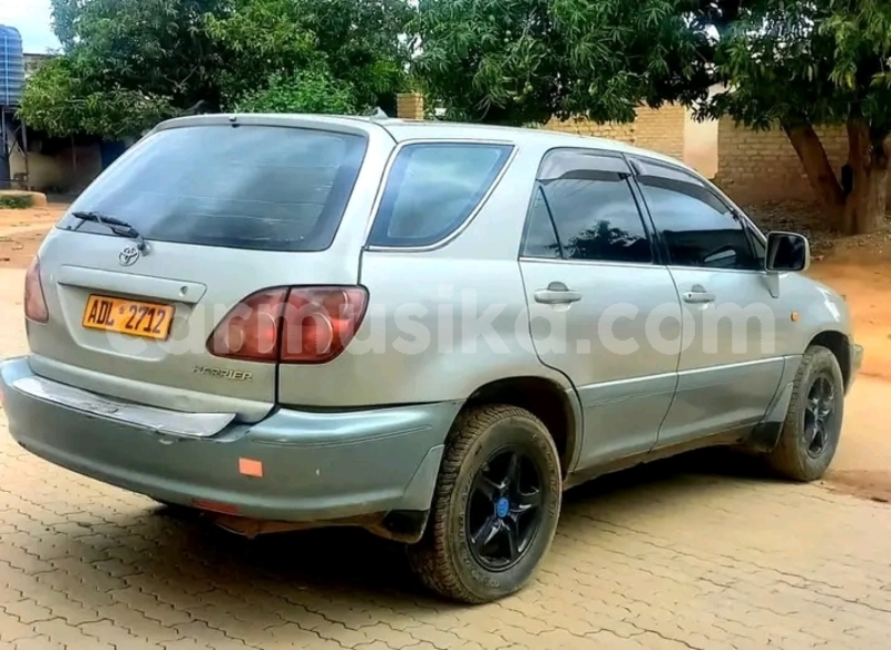 Big with watermark toyota harrier bulawayo bulawayo 37618
