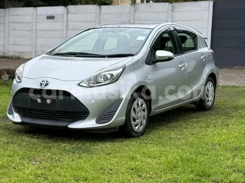 Big with watermark toyota aqua bulawayo bulawayo 37623