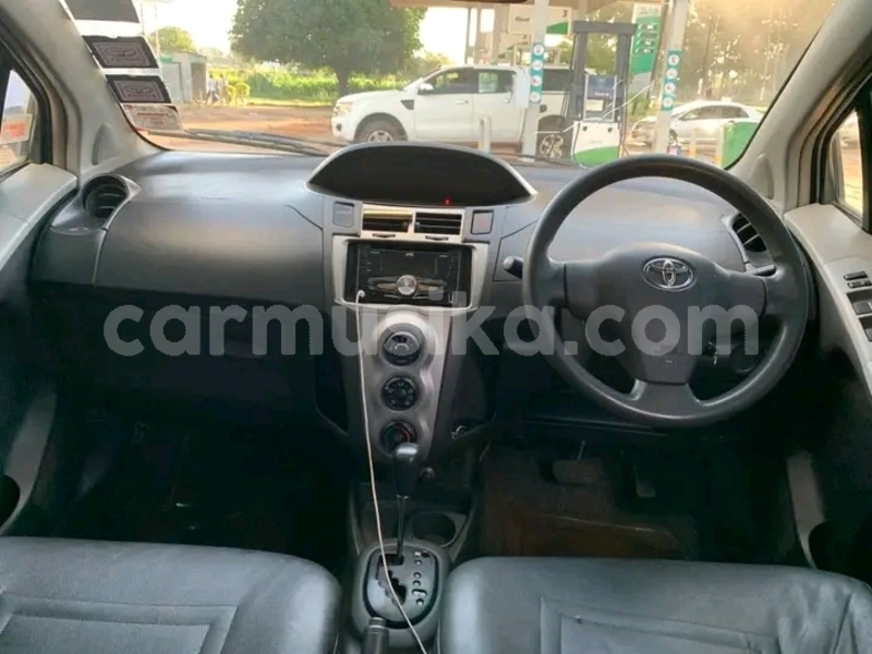 Big with watermark toyota vitz mashonaland west chegutu 37624