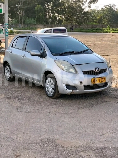 Big with watermark toyota vitz mashonaland west chegutu 37624