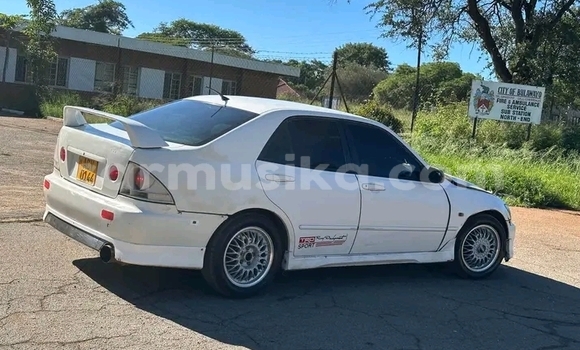 Buy Used Toyota Altezza White Car in Borrowdale in Harare Buy Used Toyota Altezza White Car in Borrowdale in Harare