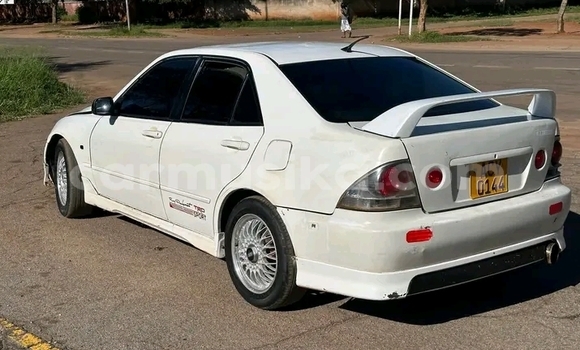 Buy Used Toyota Altezza White Car in Borrowdale in Harare Buy Used Toyota Altezza White Car in Borrowdale in Harare