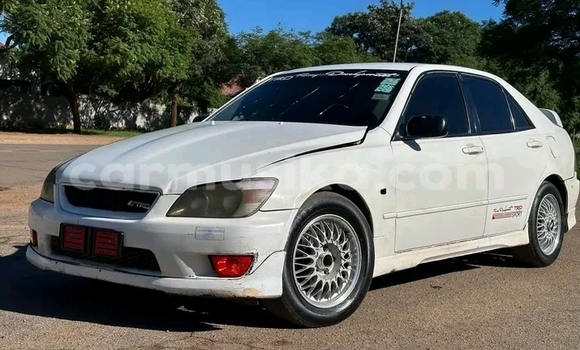 Buy Used Toyota Altezza White Car in Borrowdale in Harare Buy Used Toyota Altezza White Car in Borrowdale in Harare