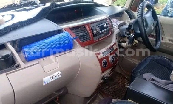 Buy Used Toyota Noah White Car in Kariba in Mashonaland West Buy Used Toyota Noah White Car in Kariba in Mashonaland West