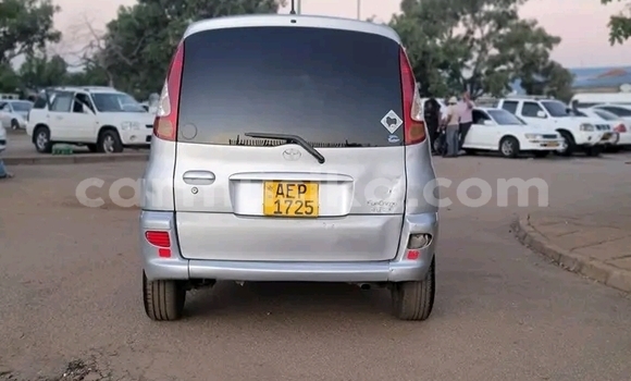 Buy Used Toyota FunCargo Other Car in Bulawayo in Bulawayo Buy Used Toyota FunCargo Other Car in Bulawayo in Bulawayo