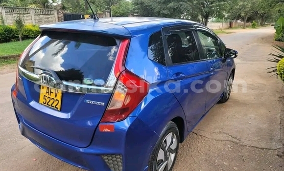 Buy Used Honda Fit Blue Car in Bulawayo in Bulawayo Buy Used Honda Fit Blue Car in Bulawayo in Bulawayo