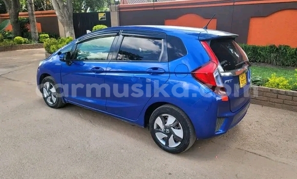 Buy Used Honda Fit Blue Car in Bulawayo in Bulawayo Buy Used Honda Fit Blue Car in Bulawayo in Bulawayo