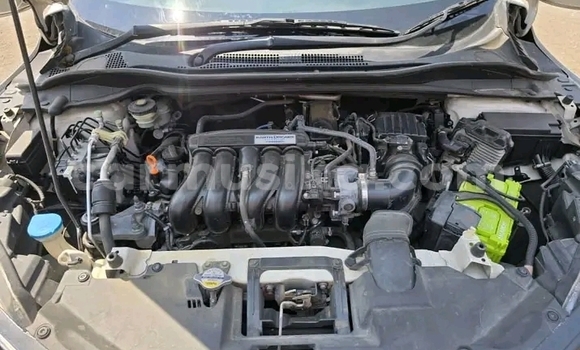 Acheter Occasion Voiture Honda Vezel Blanc à Borrowdale, Harare Acheter Occasion Voiture Honda Vezel Blanc à Borrowdale, Harare