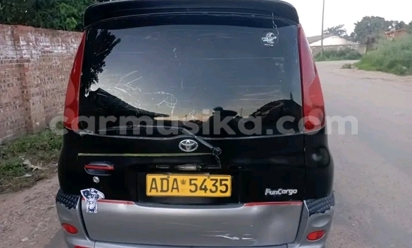 Buy Used Toyota FunCargo Other Car in Chiredzi in Masvingo Buy Used Toyota FunCargo Other Car in Chiredzi in Masvingo