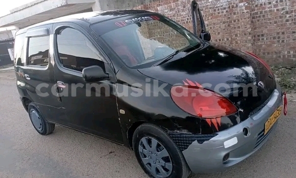 Buy Used Toyota FunCargo Other Car in Chiredzi in Masvingo Buy Used Toyota FunCargo Other Car in Chiredzi in Masvingo