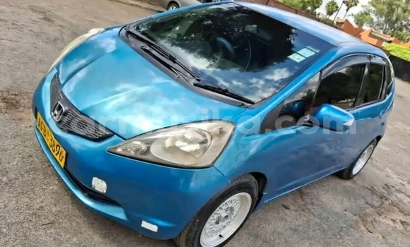 Buy Used Honda Fit Blue Car in Bulawayo in Bulawayo Buy Used Honda Fit Blue Car in Bulawayo in Bulawayo
