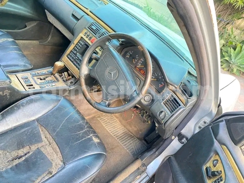 Big with watermark mercedes benz 200 harare borrowdale 37656