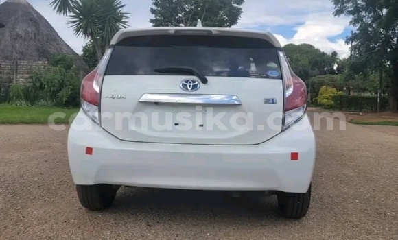 Buy Used Toyota Aqua White Car in Borrowdale in Harare Buy Used Toyota Aqua White Car in Borrowdale in Harare