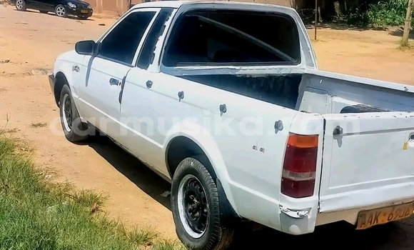 Buy Used Mazda Roadster White Car in Epworth in Harare Buy Used Mazda Roadster White Car in Epworth in Harare