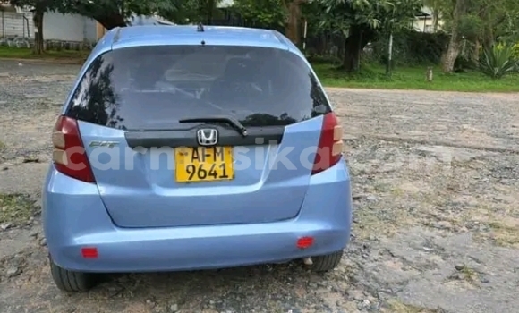 Buy Used Honda Fit Blue Car in Bulawayo in Bulawayo