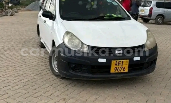Buy Used Nissan AD White Car in Dzivarasekwa in Harare Buy Used Nissan AD White Car in Dzivarasekwa in Harare