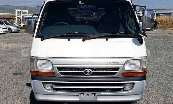 Buy Used Toyota Hiace White Car in Borrowdale in Harare Buy Used Toyota Hiace White Car in Borrowdale in Harare