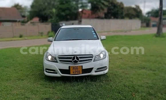 Buy Used Mercedes‒Benz AMG GLC White Car in Glen Norah in Harare Buy Used Mercedes‒Benz AMG GLC White Car in Glen Norah in Harare